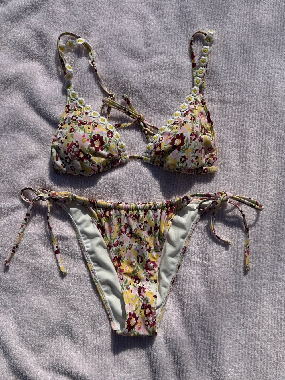 Wild Fabe Junior’s Yellow Floral Tie-Front Bikini Set